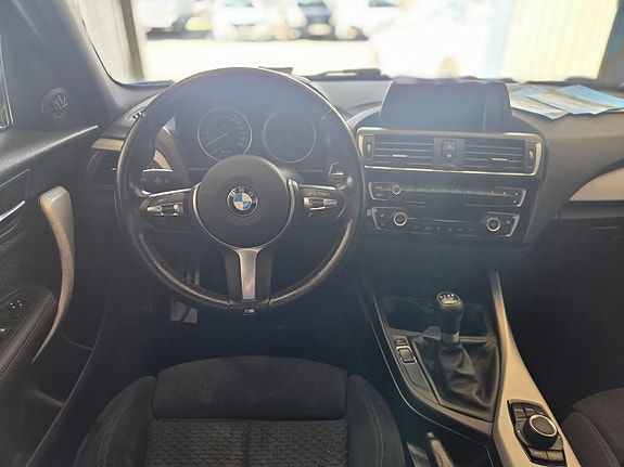 BMW 118d 6 of 7