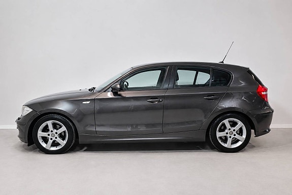 BMW 118d 4 of 22