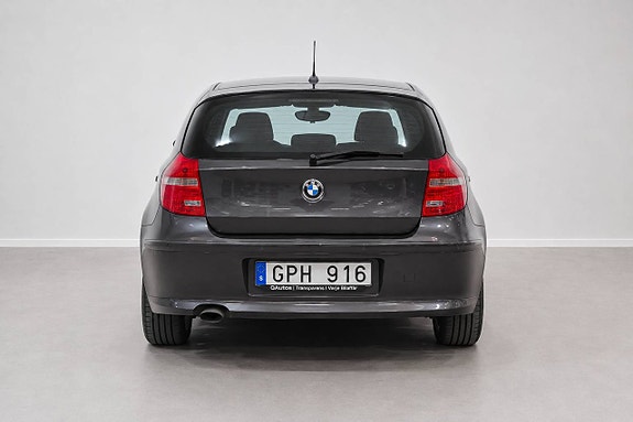 BMW 118d 6 of 22