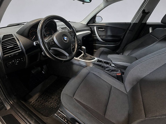 BMW 118d 8 of 22