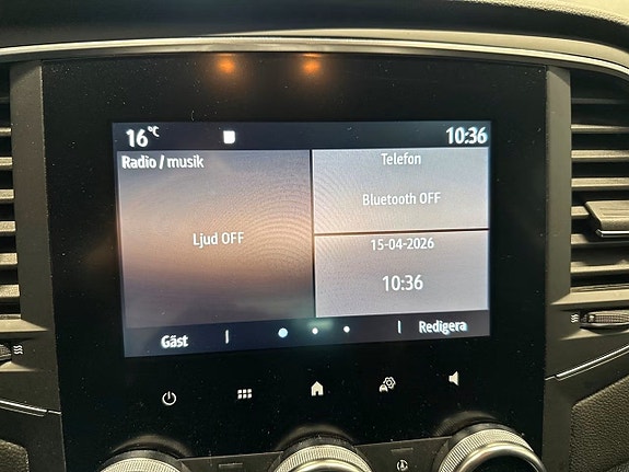 Renault Megane 12 of 14