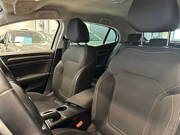 Renault Megane 14 of 14