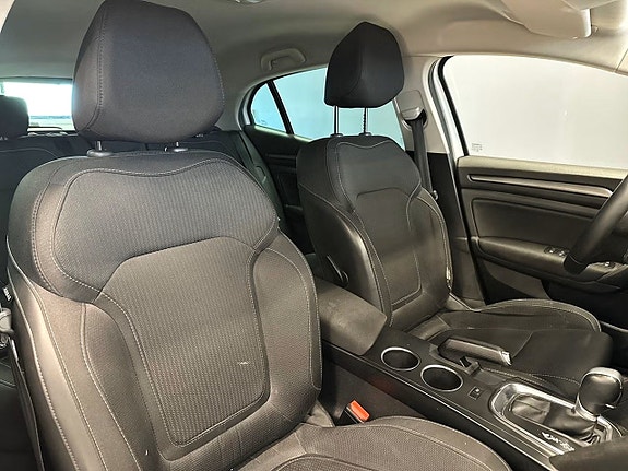 Renault Megane 11 of 14