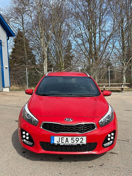 Kia Ceed 6 of 16