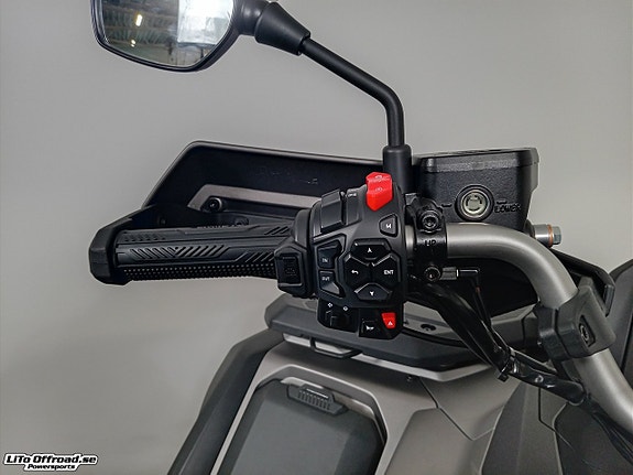 CFMOTO CFORCE 1000 MV TB 14 of 16