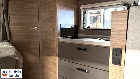 Weinsberg CaraSuite 650 MF/TAKSÄNG 6 of 11