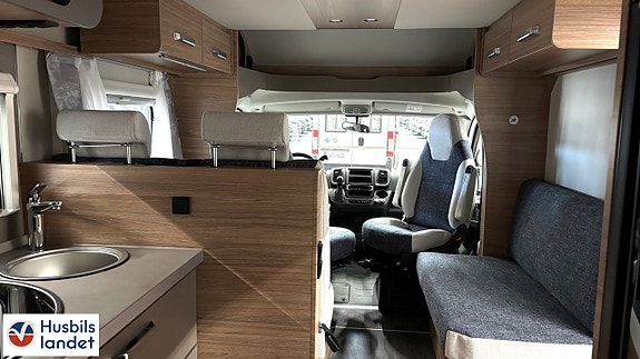 Weinsberg CaraSuite 650 MF/TAKSÄNG 7 of 11