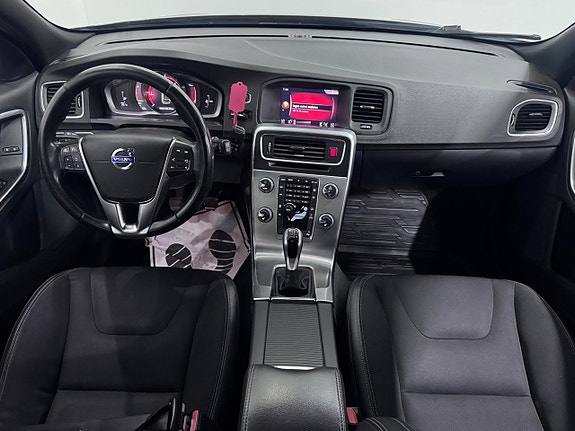 Volvo V60 14 of 30