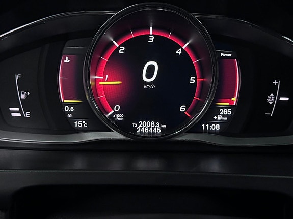 Volvo V60 16 of 30