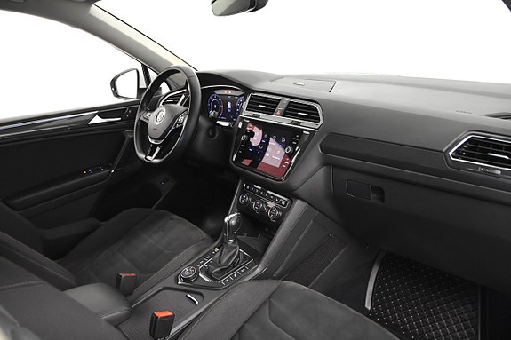 Volkswagen Tiguan Allspace 19 of 23