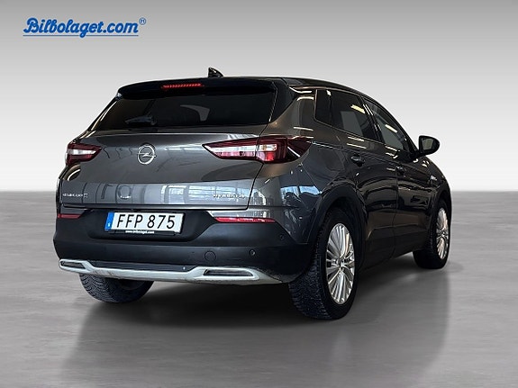 Opel Grandland X 4 of 5