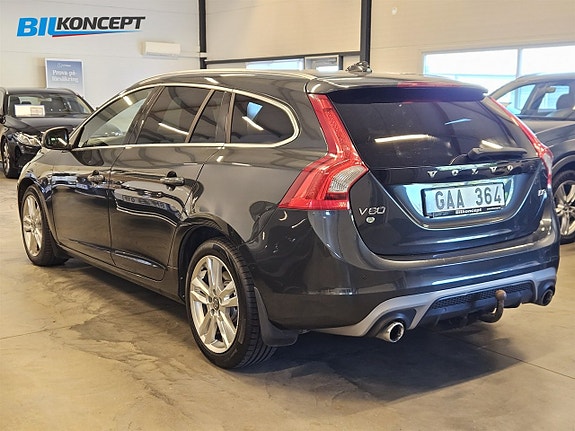 Volvo V60 4 of 22
