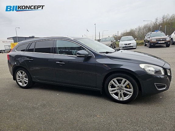 Volvo V60 6 of 22