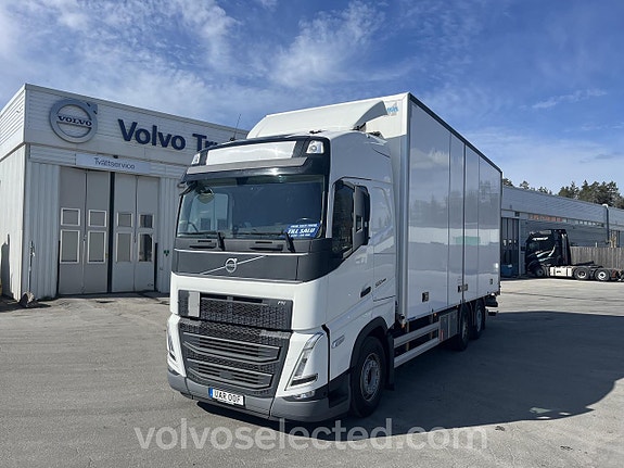 Volvo FH Fjärrbil / Öppningsbar sida.