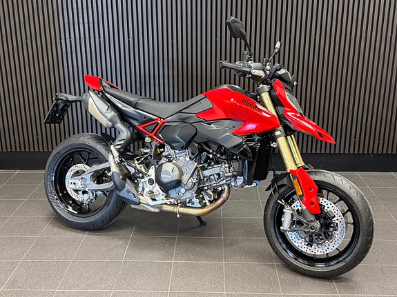 Ducati Hypermotard V2