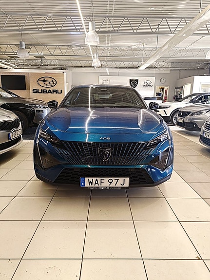 Peugeot 408 4 of 5