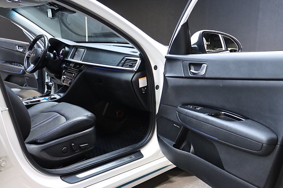 Kia Optima 13 of 29