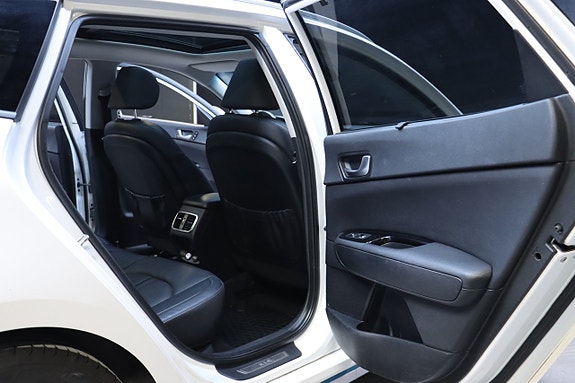 Kia Optima 12 of 29
