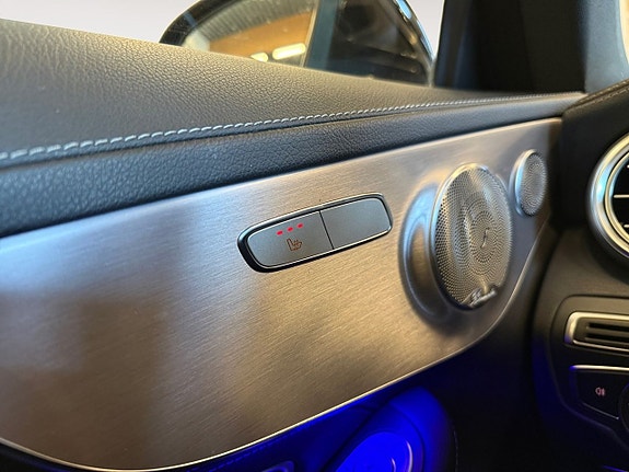 Mercedes-Benz C300 23 of 23
