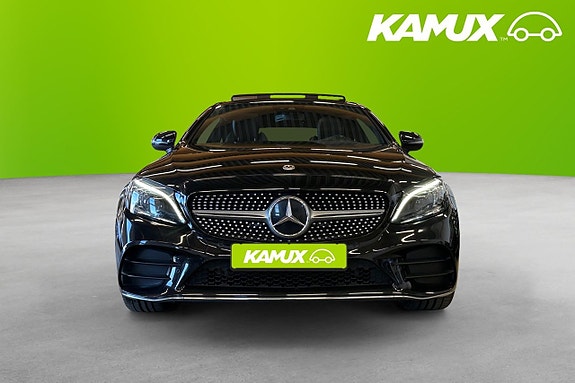 Mercedes-Benz C300 6 of 23