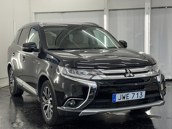Mitsubishi Outlander 3 of 5
