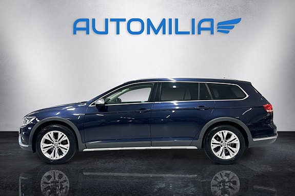 Volkswagen Passat Alltrack 4 of 5