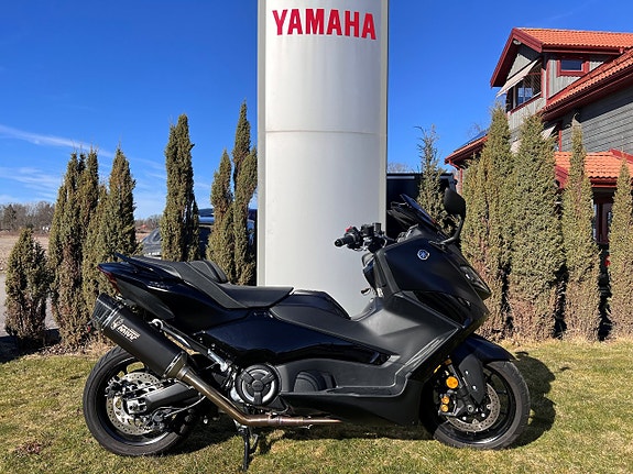 Yamaha T-MAX TECH MAX Påkostad