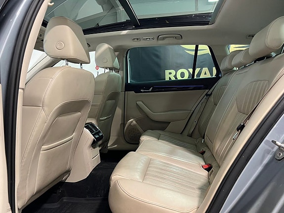 Skoda Superb 22 of 27