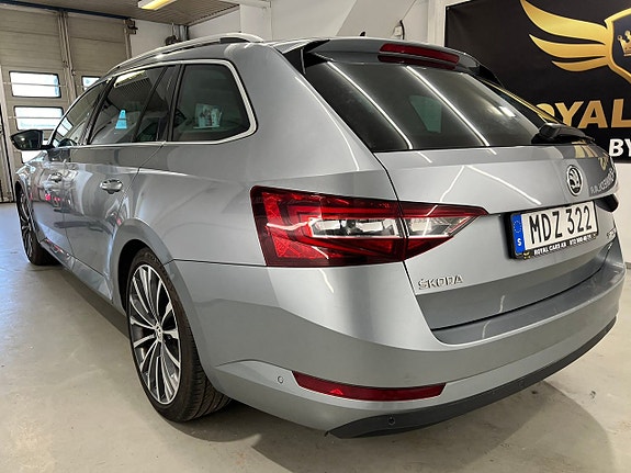 Skoda Superb 6 of 27