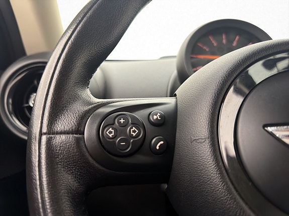 MINI Countryman Cooper 21 of 26