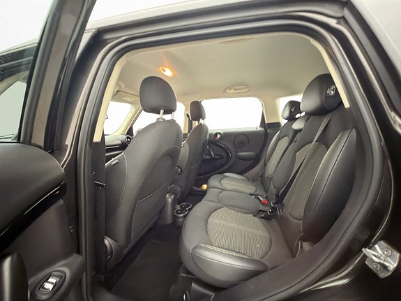 MINI Countryman Cooper 11 of 26