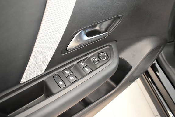 Citroen C4 12 of 21
