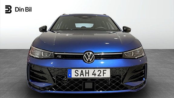 Volkswagen Passat 4 of 5