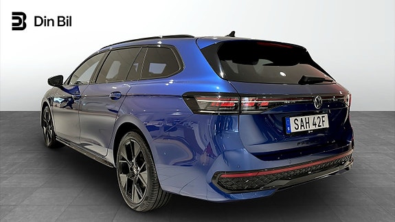 Volkswagen Passat 3 of 5