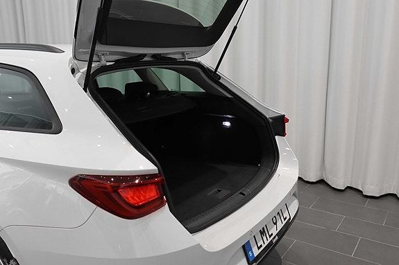 Seat Leon 5 of 5