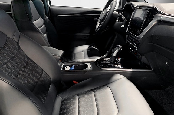 Isuzu D-max 8 of 13