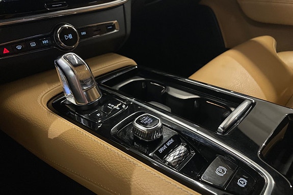 Volvo V90 18 of 28