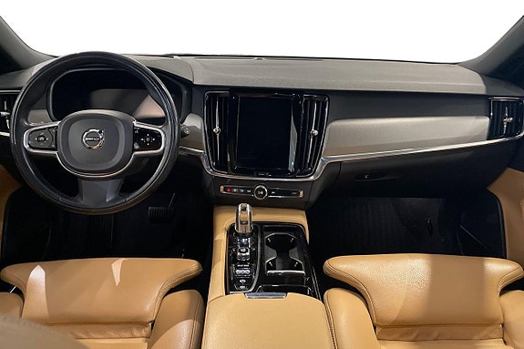 Volvo V90 12 of 28