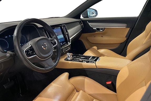 Volvo V90 11 of 28