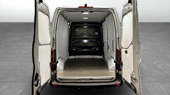 Renault Master 10 of 12