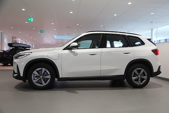 BMW X1 9 of 13