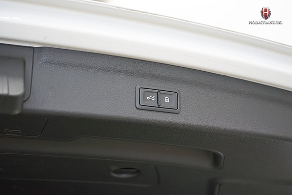 Audi Q3 20 of 21