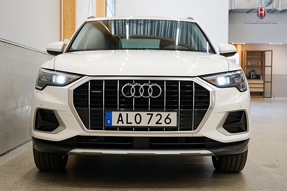 Audi Q3 5 of 21