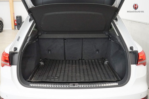 Audi Q3 19 of 21