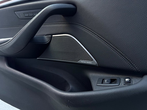 BMW 530e 19 of 22