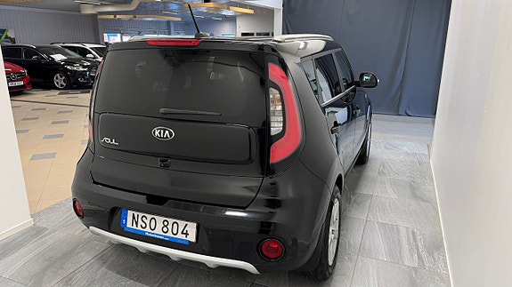 Kia Soul 6 of 12