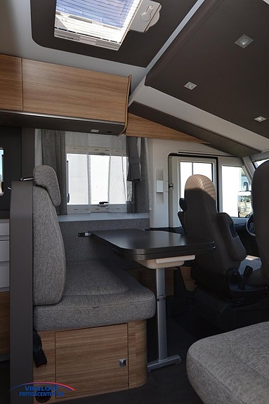 Adria SONIC 700 SC Axess 5 of 20
