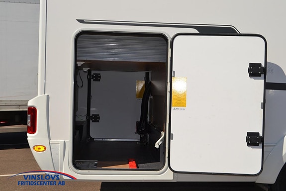 Adria SONIC 700 SC Axess 4 of 20