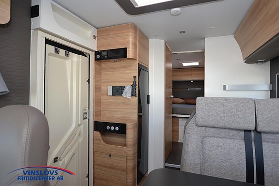 Adria SONIC 700 SC Axess 11 of 20