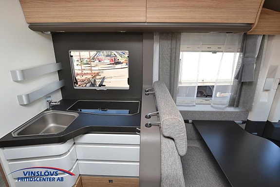 Adria SONIC 700 SC Axess 16 of 20